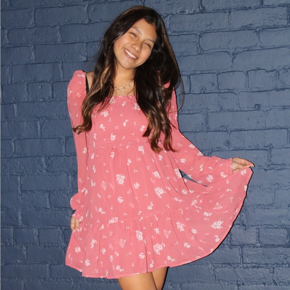 Meet your Posher, Ivanna - Picture 1 of 1